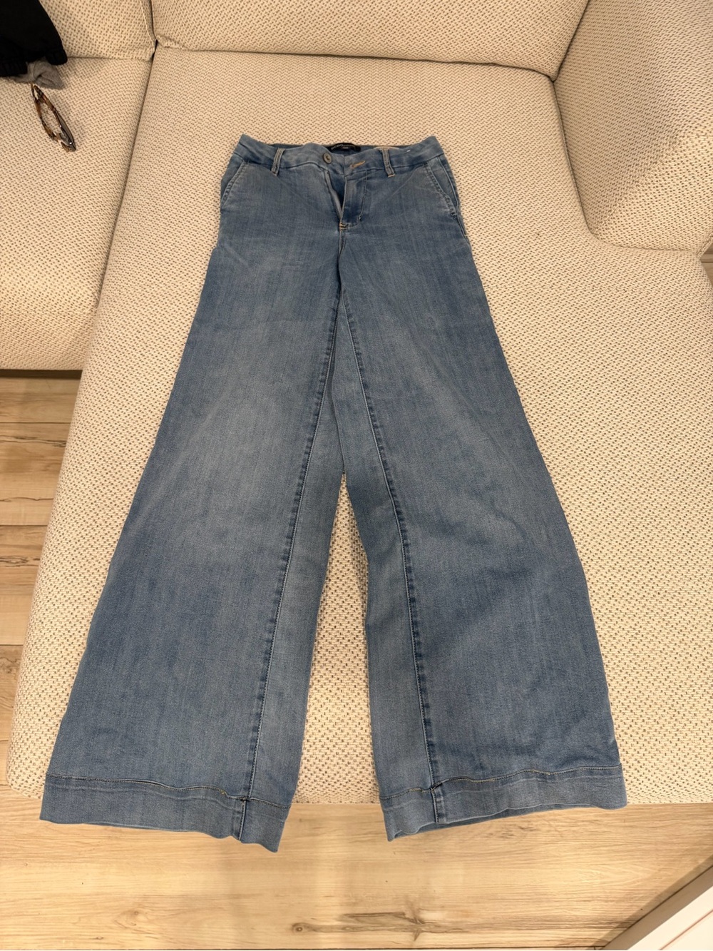BCBG High-Waist Wide Leg Women's Jeans - Light Blue